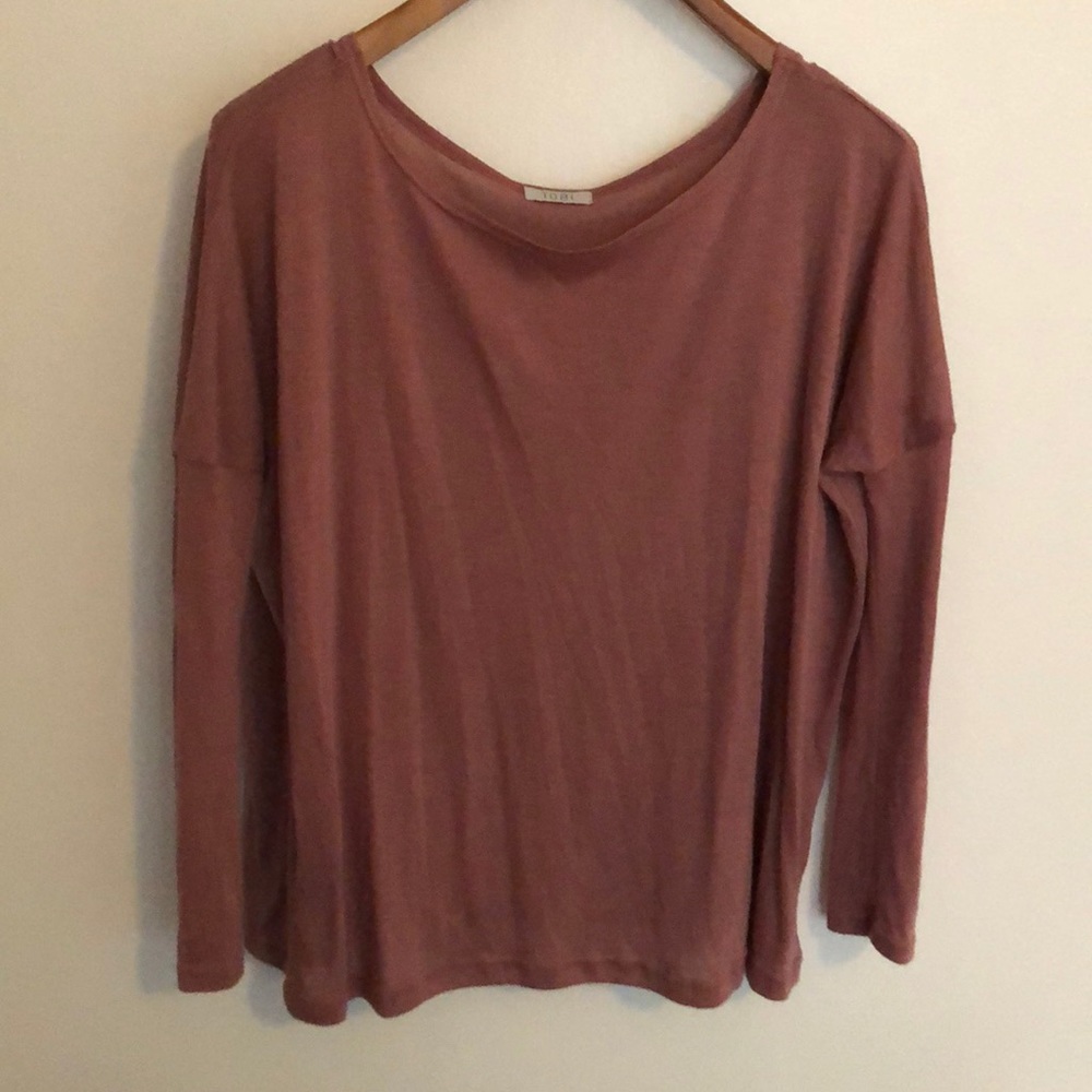 Super soft drop-shoulder long-sleeve in mauve